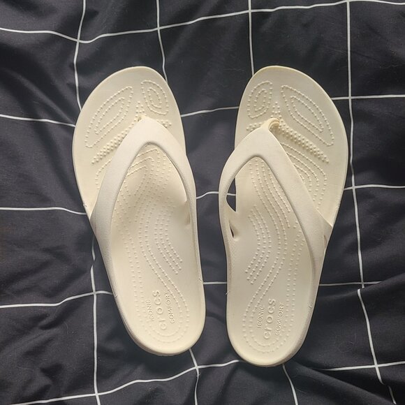 Crocs Women’s LiteRide Flip Flops Sandals Size W6 White Iconic Comfort - Picture 7 of 7
